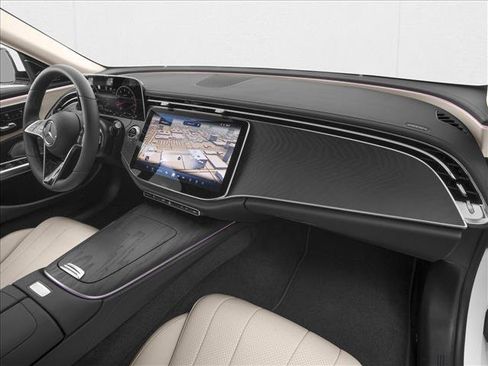New 2026 Mercedes-Benz E 350 4MATIC Sedan image 11