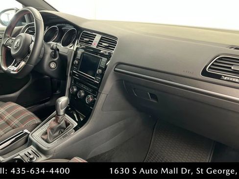 Used 2021 Volkswagen Golf 4-Door FWD image 24