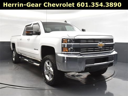 Used 2016 Chevrolet Silverado 2500 LT image 9