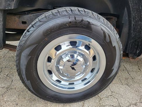 Used 2012 Chevrolet Colorado W/T image 26