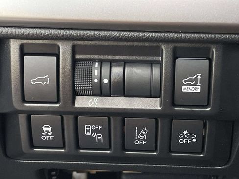 Used 2019 Subaru Outback 2.5i Touring w/ Popular Package #3A AWD/4WD image 10