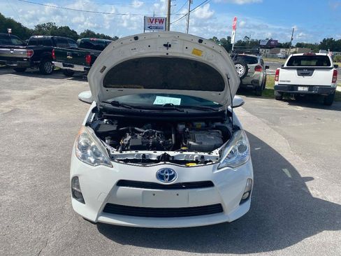Used 2014 Toyota Prius C Four FWD image 21