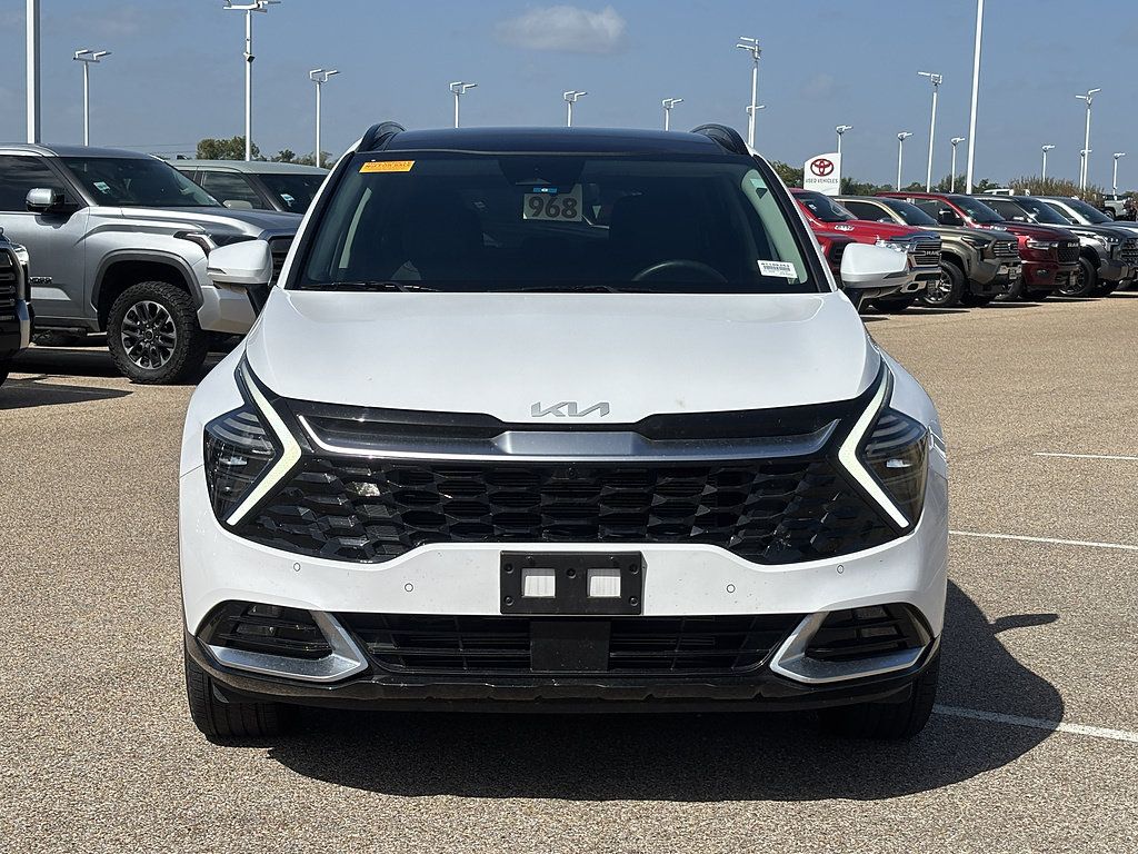 Used 2024 Kia Sportage SX FWD image 3