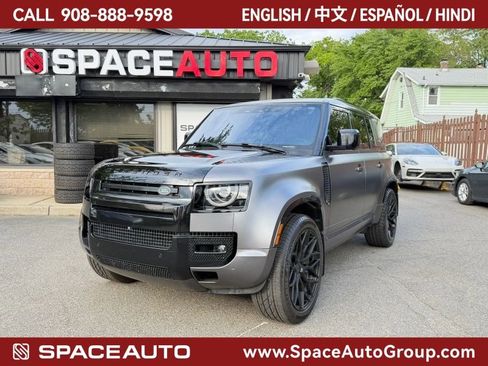 Used 2022 Land Rover Defender 110 XS Edition AWD/4WD image 1