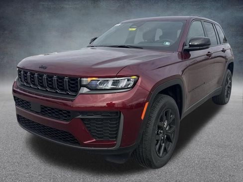 New 2026 Jeep Grand Cherokee Altitude AWD/4WD image 1