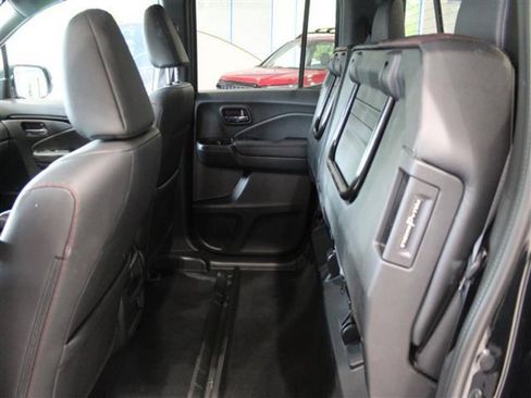 Used 2022 Honda Ridgeline Black Edition image 24