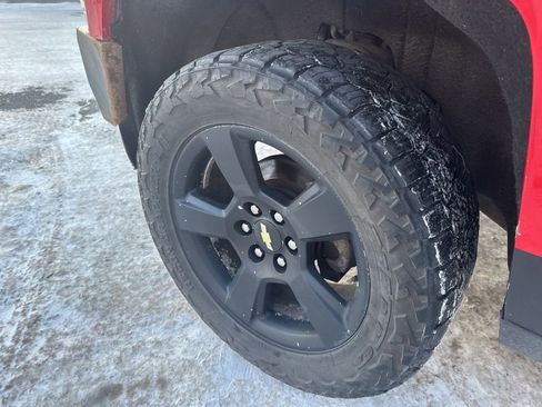 Used 2014 Chevrolet Silverado 1500 LT w/ LT Convenience Package image 25