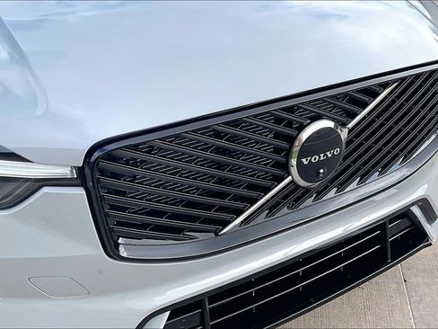New 2026 Volvo XC60 B5 Plus AWD/4WD image 41