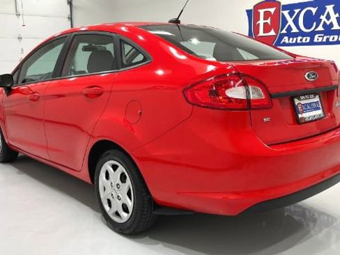 Used 2013 Ford Fiesta SE FWD image 21