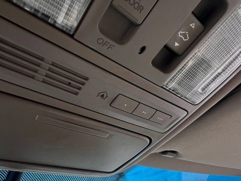 Used 2009 Honda Pilot EX-L image 25