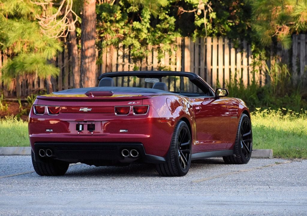 Used 2013 Chevrolet Camaro ZL1 RWD image 7