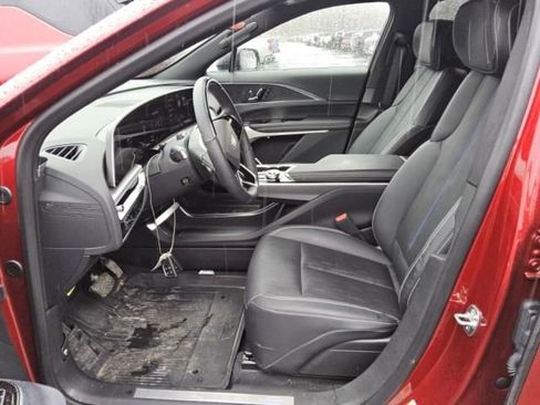 Used 2024 Cadillac Lyriq Luxury w/ LPO, Floor Liner Package image 4