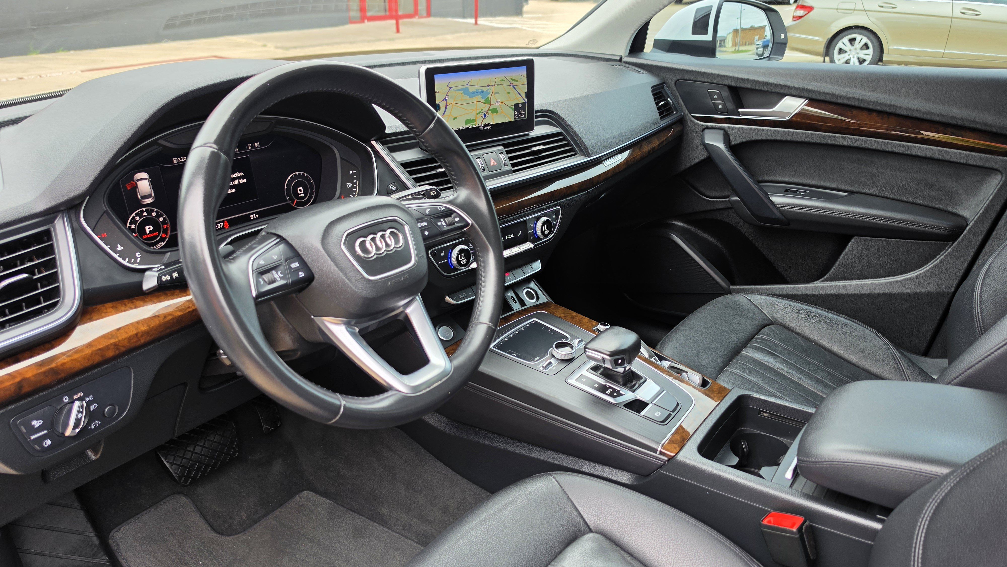 Used 2020 Audi Q5 2.0T Premium Plus w/ Premium Plus Package AWD/4WD image 25