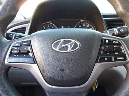 Used 2018 Hyundai Elantra SEL w/ Cargo Package FWD image 15
