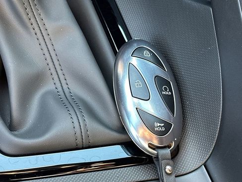 New 2025 Hyundai Elantra Sport image 32