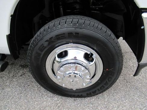 New 2026 RAM 3500 Tradesman AWD/4WD image 8