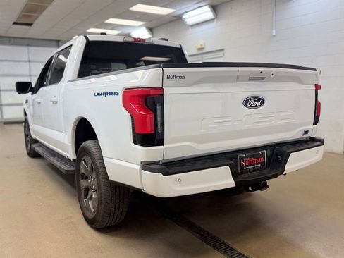 Used 2024 Ford F150 Lightning Flash image 8