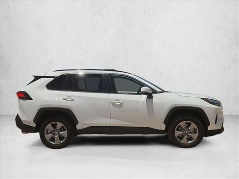 Used 2024 Toyota RAV4 XLE w/ Convenience Package AWD/4WD image 4