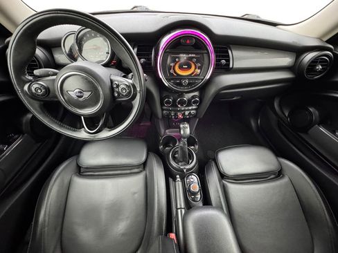 Used 2016 MINI Cooper 2-Door Hardtop image 12