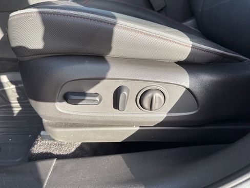 Used 2023 Chevrolet TrailBlazer RS image 10