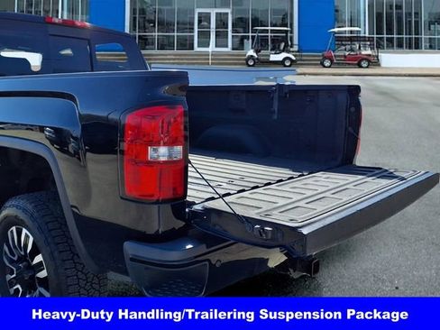 Used 2019 GMC Sierra 2500 Denali w/ Duramax Plus Package image 25