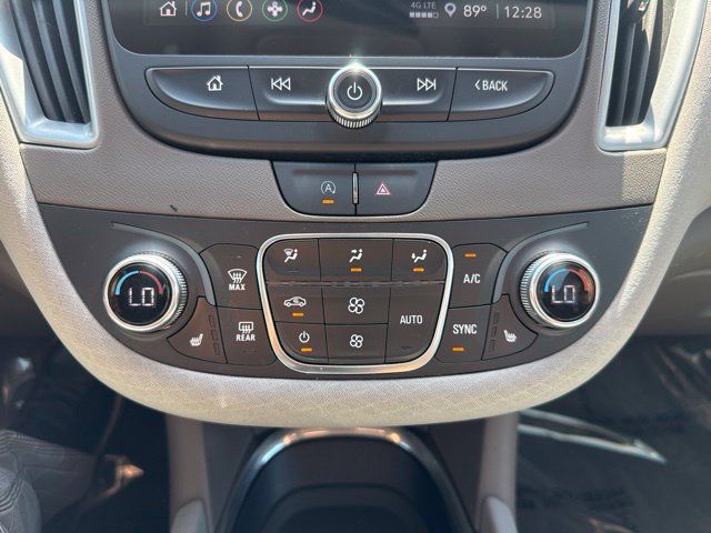 Used 2025 Chevrolet Malibu LT FWD image 17