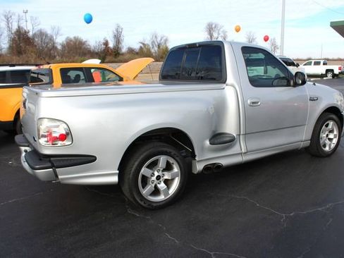 Used 2004 Ford F150 Lightning image 3