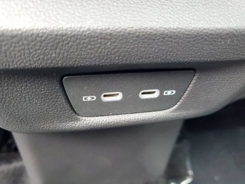 New 2026 Volkswagen Tiguan SE R-Line FWD image 12
