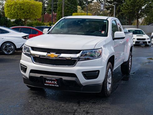 Used 2020 Chevrolet Colorado LT w/ Safety Package AWD/4WD image 4