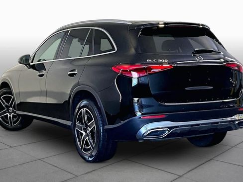 Used 2026 Mercedes-Benz GLC 300 4MATIC image 12