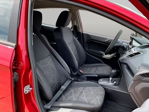 Used 2011 Ford Fiesta SE w/ 202A Rapid Spec Order Code FWD image 9