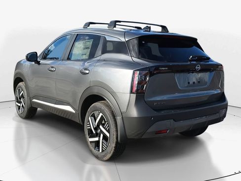 New 2026 Nissan Kicks SV w/ Cold Weather Package image 7