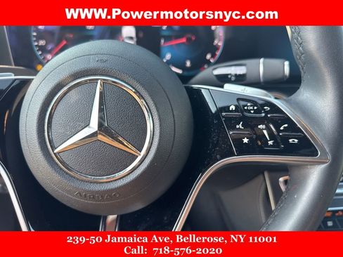 Used 2022 Mercedes-Benz E 350 4MATIC Sedan w/ AMG Line Exterior image 35