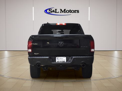 Used 2022 RAM 1500 Warlock AWD/4WD image 8