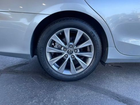 Used 2015 Toyota Camry XLE FWD image 33