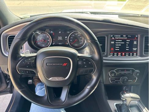 Used 2019 Dodge Charger R/T RWD image 13