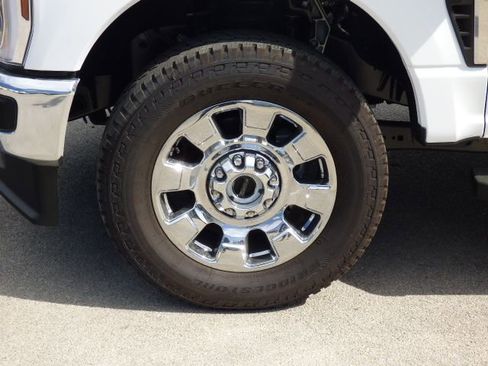 New 2026 Ford F350 Lariat w/ Lariat Premium Package AWD/4WD image 9