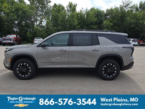 New 2026 Chevrolet Traverse Z71 w/ Enhanced Driving Package AWD/4WD image 5