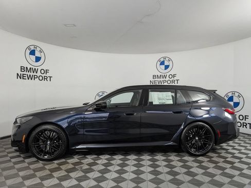 New 2027 BMW M5 Touring AWD/4WD image 9