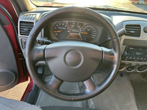 Used 2005 GMC Canyon SLE image 15