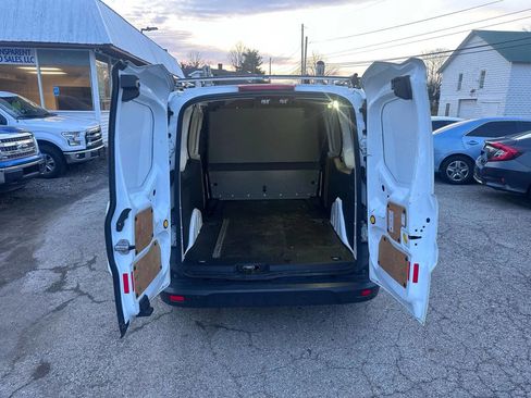 Used 2017 Ford Transit Connect XL image 16