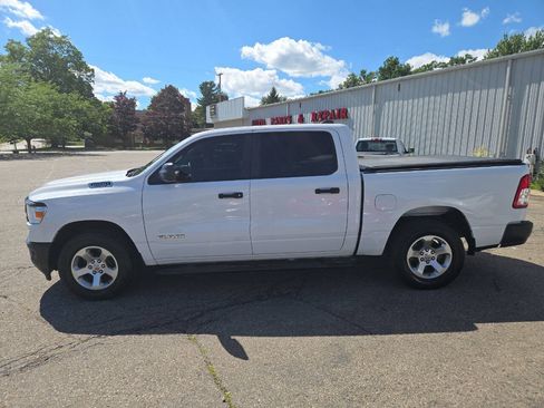 Used 2019 RAM 1500 Tradesman AWD/4WD image 5