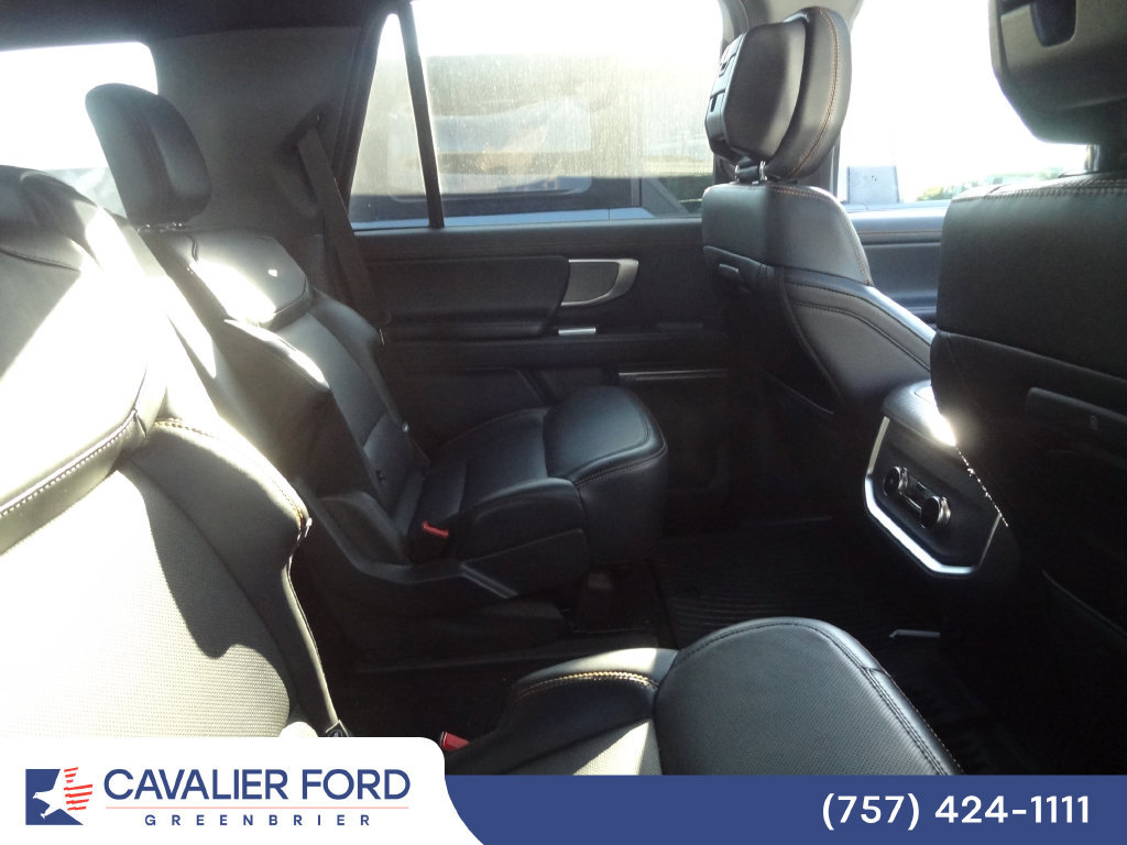 Used 2026 Ford Expedition Tremor AWD/4WD image 9