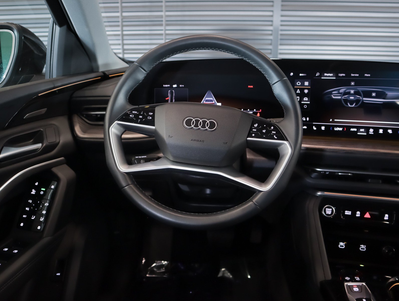 Used 2025 Audi Q5 Premium w/ Premium Plus AWD/4WD image 18