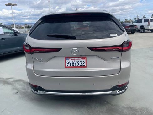 Certified 2024 MAZDA CX-90 Plug-In Hybrid w/ Premium Plus AWD/4WD image 3