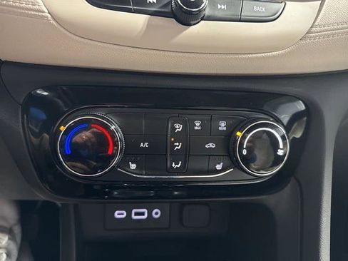 Certified 2023 Buick Encore GX Preferred w/ Cold Weather Comfort Package image 20