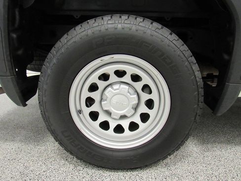 Used 2024 GMC Sierra 1500 Pro w/ Pro Value Package AWD/4WD image 14