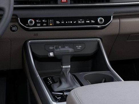Used 2026 Kia Carnival EX FWD image 23