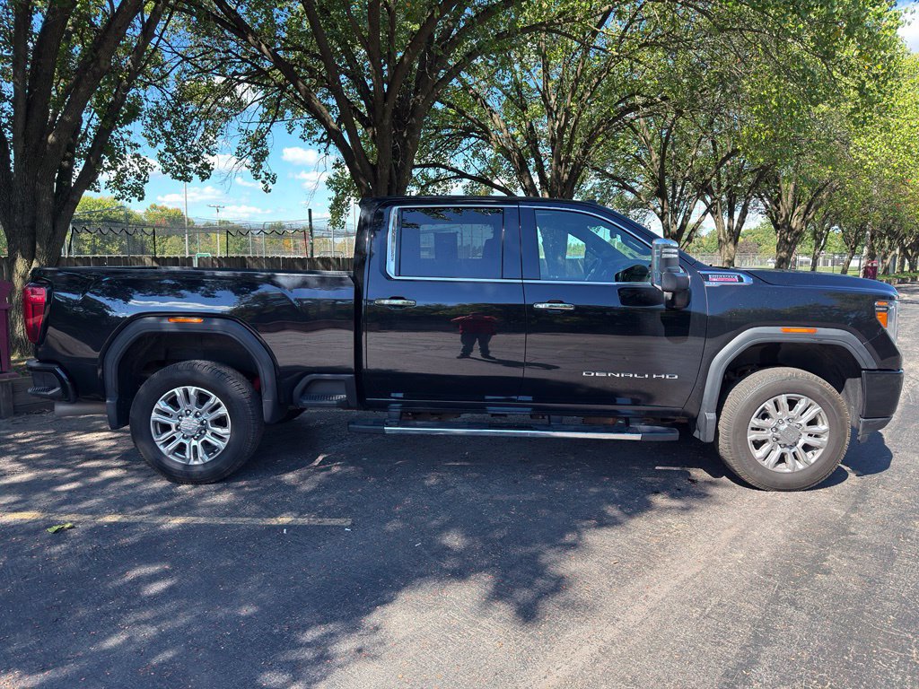 Used 2021 GMC Sierra 2500 Denali w/ Denali Ultimate Package AWD/4WD image 13