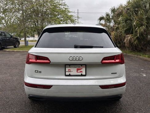 Used 2019 Audi Q5 2.0T Premium Plus w/ Premium Plus Package image 14